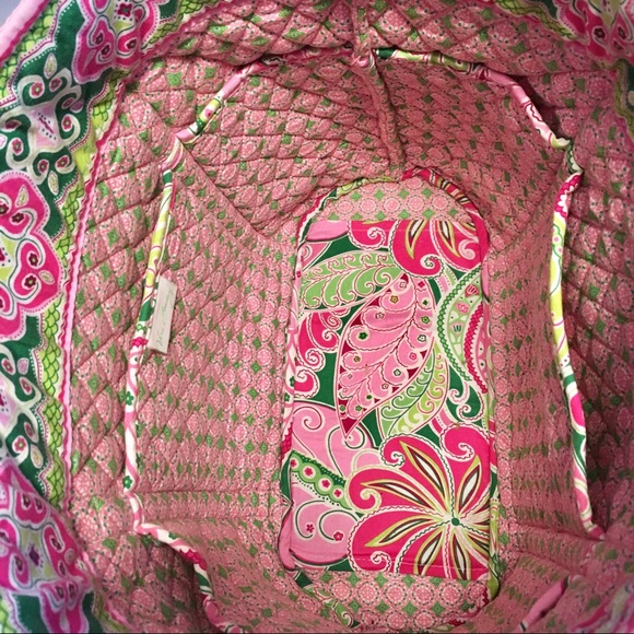 Vera Bradley Large Tote - Picture 6 of 8